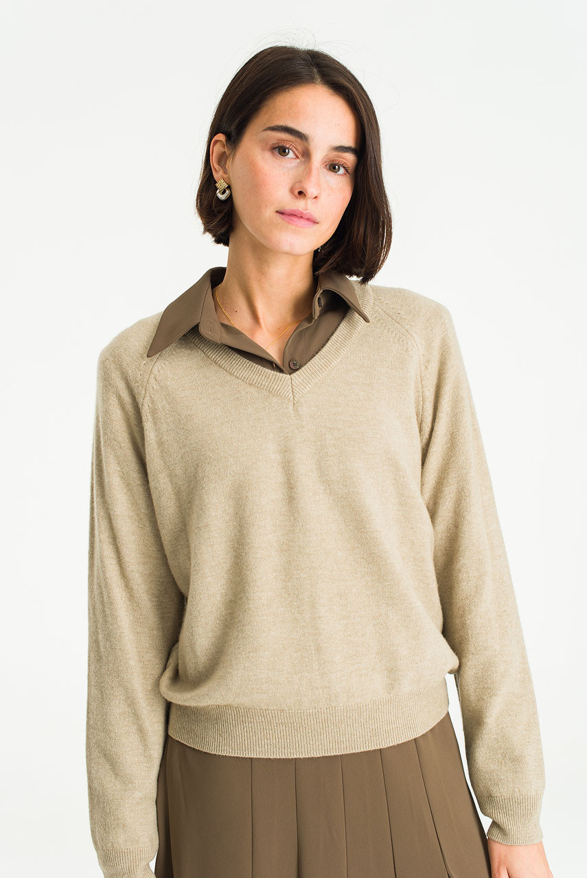 Chiyo Wool Blend V Neck Jumper, Beige