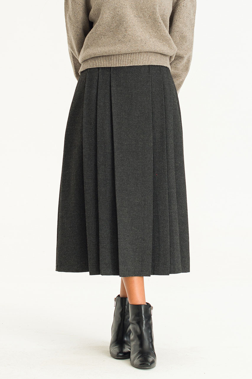 Louise Buckle Pleated Skirt, Charcoal
