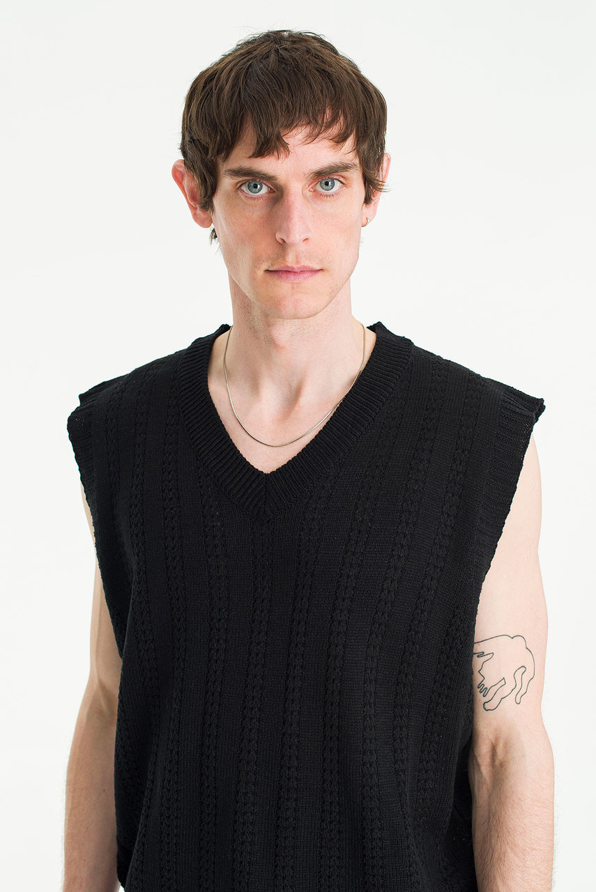 Menswear | Oji Vest, Black