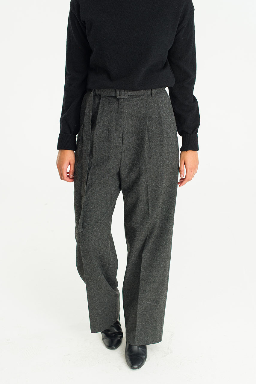 Aure Belted Slacks, Charcoal