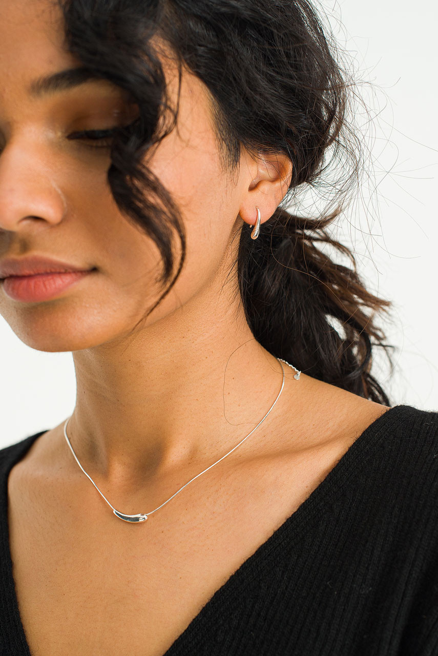 Petite Droplet Earrings, Silver