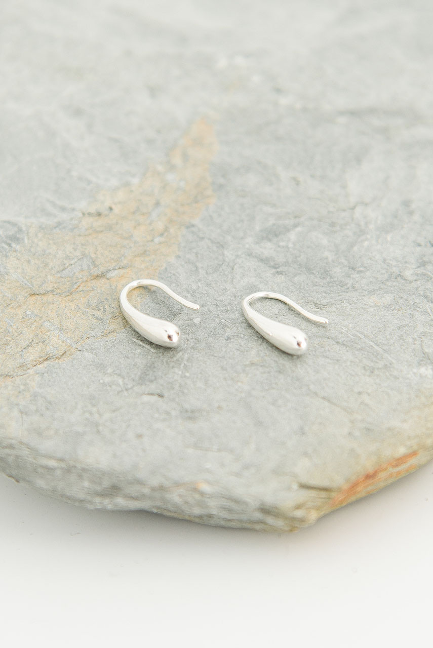 Petite Droplet Earrings, Silver