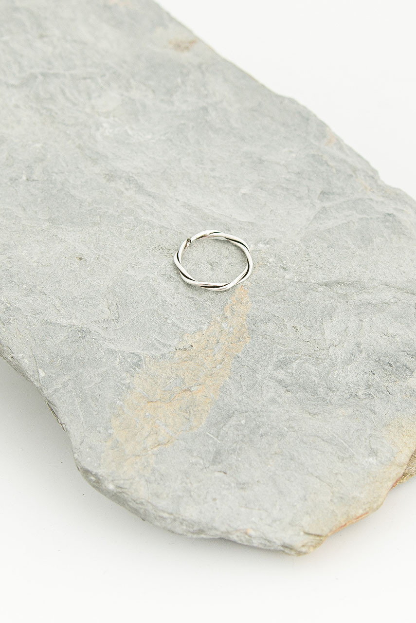 Simple Twist Ring, Silver