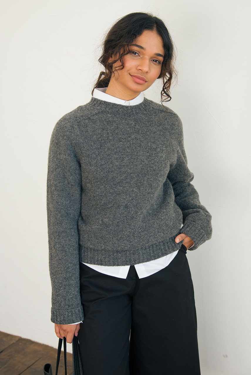 Lochfield Wool Seamless Jumper, Dark Grey