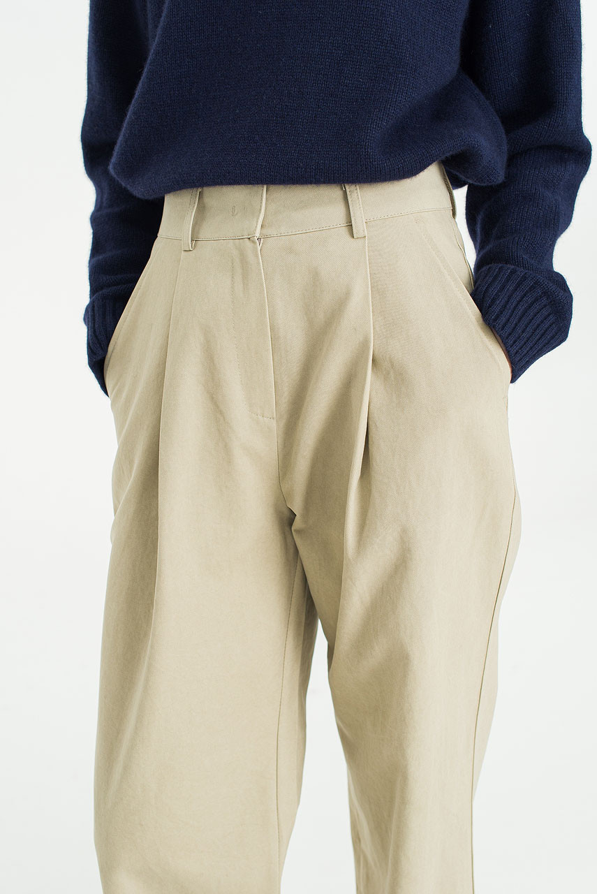 Flora One Tuck Earth Pants, Beige