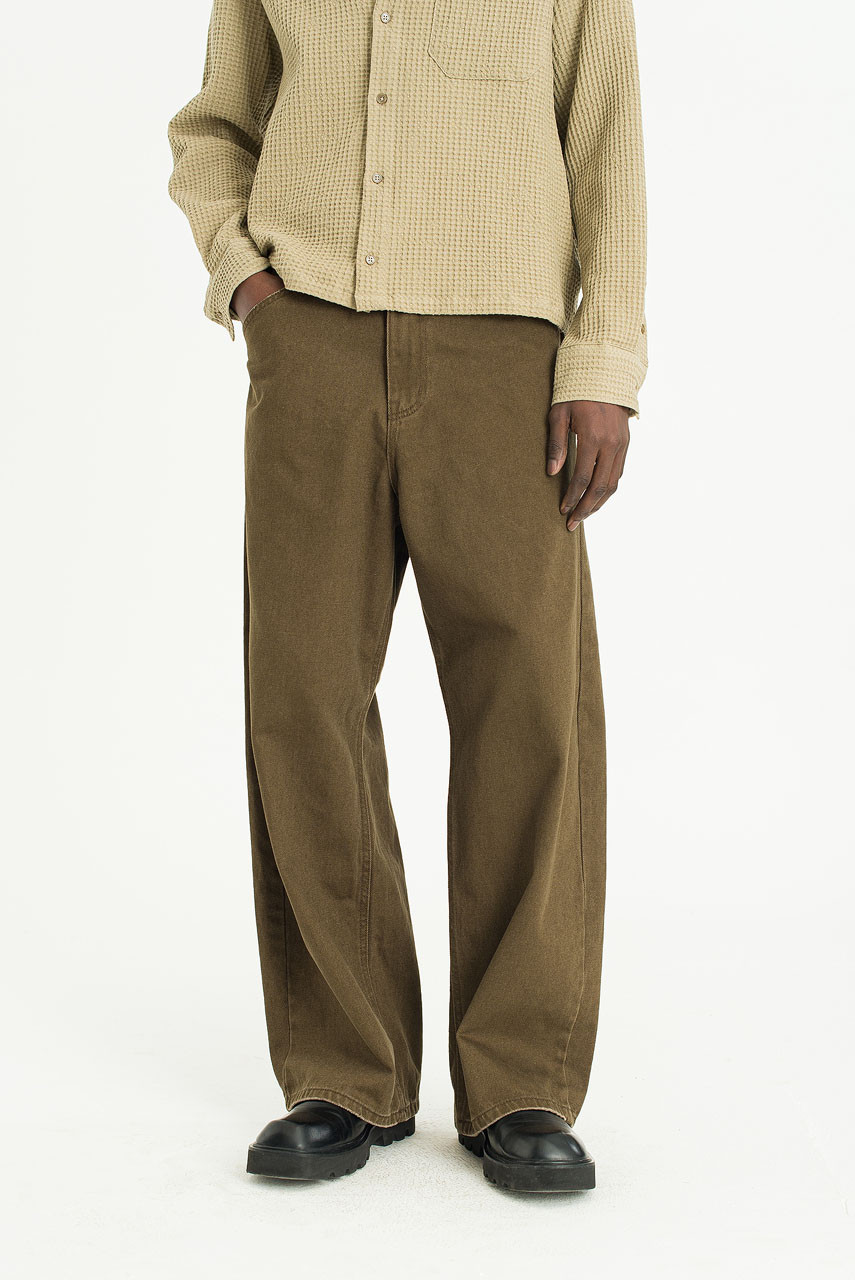 Menswear | Curved Twill Pants, Brown