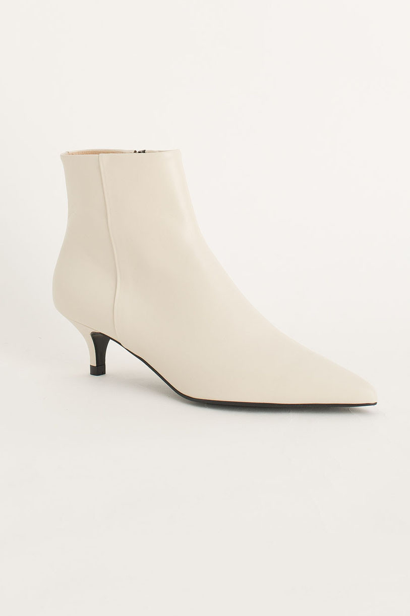 Kitten Heel Boots, Ivory
