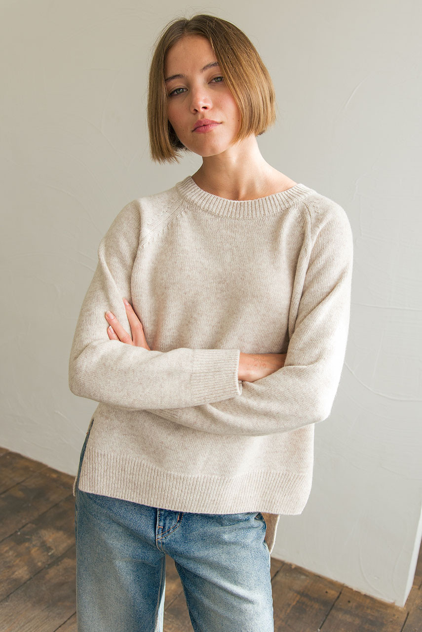 ★ゆうこ★CrewNeck Knit Oatmeal  Gypsohila Unbalanced Crew Neck Knit, Oatmeal
