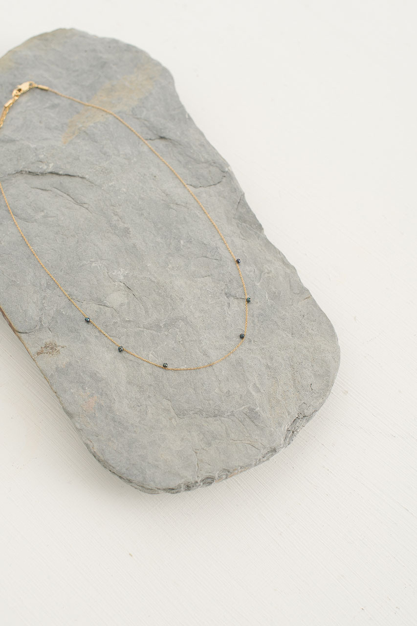 Lucy Mini Pearls Necklace, Gold Plated/Black Pearl