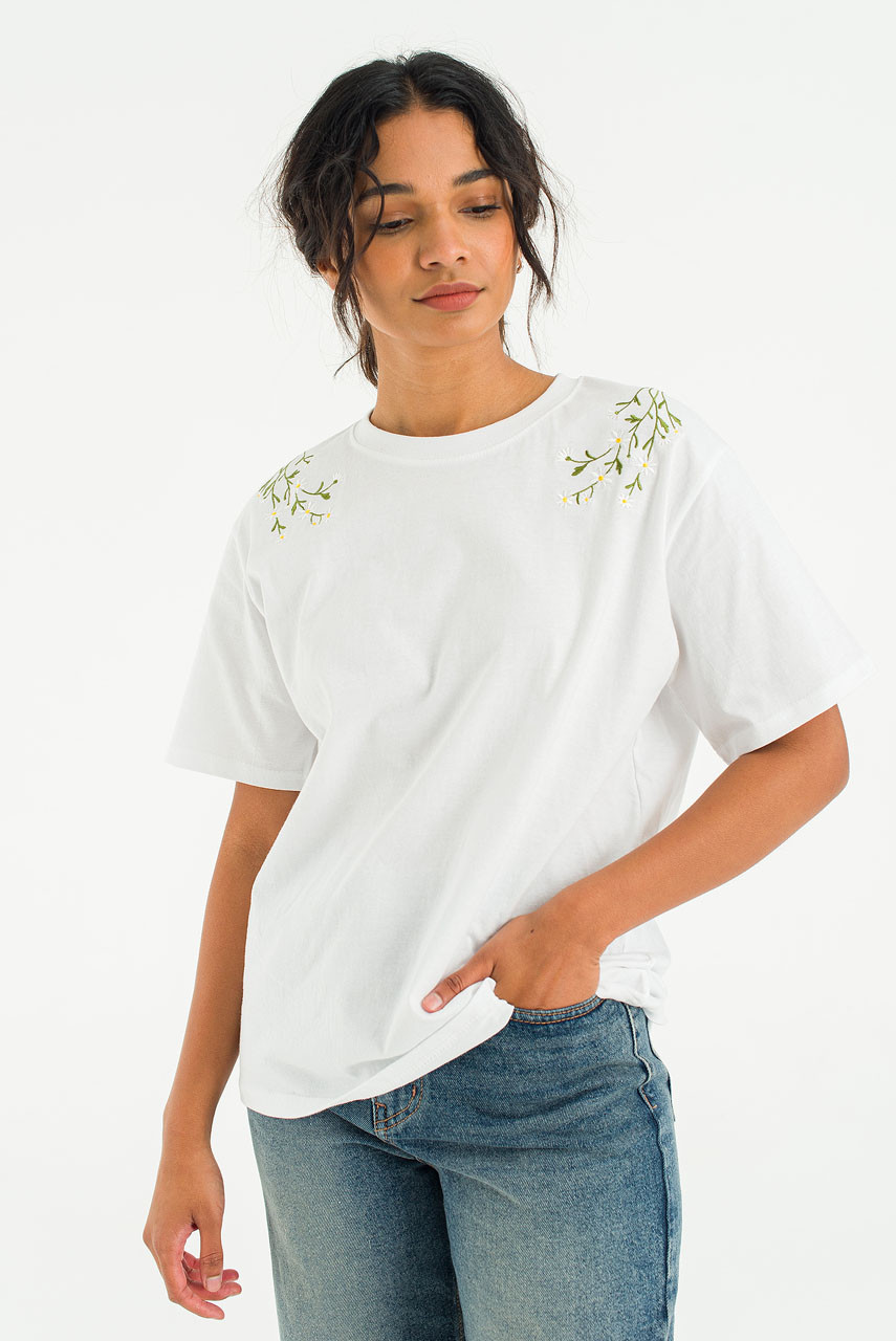 Daisy Embroidered Tee, White