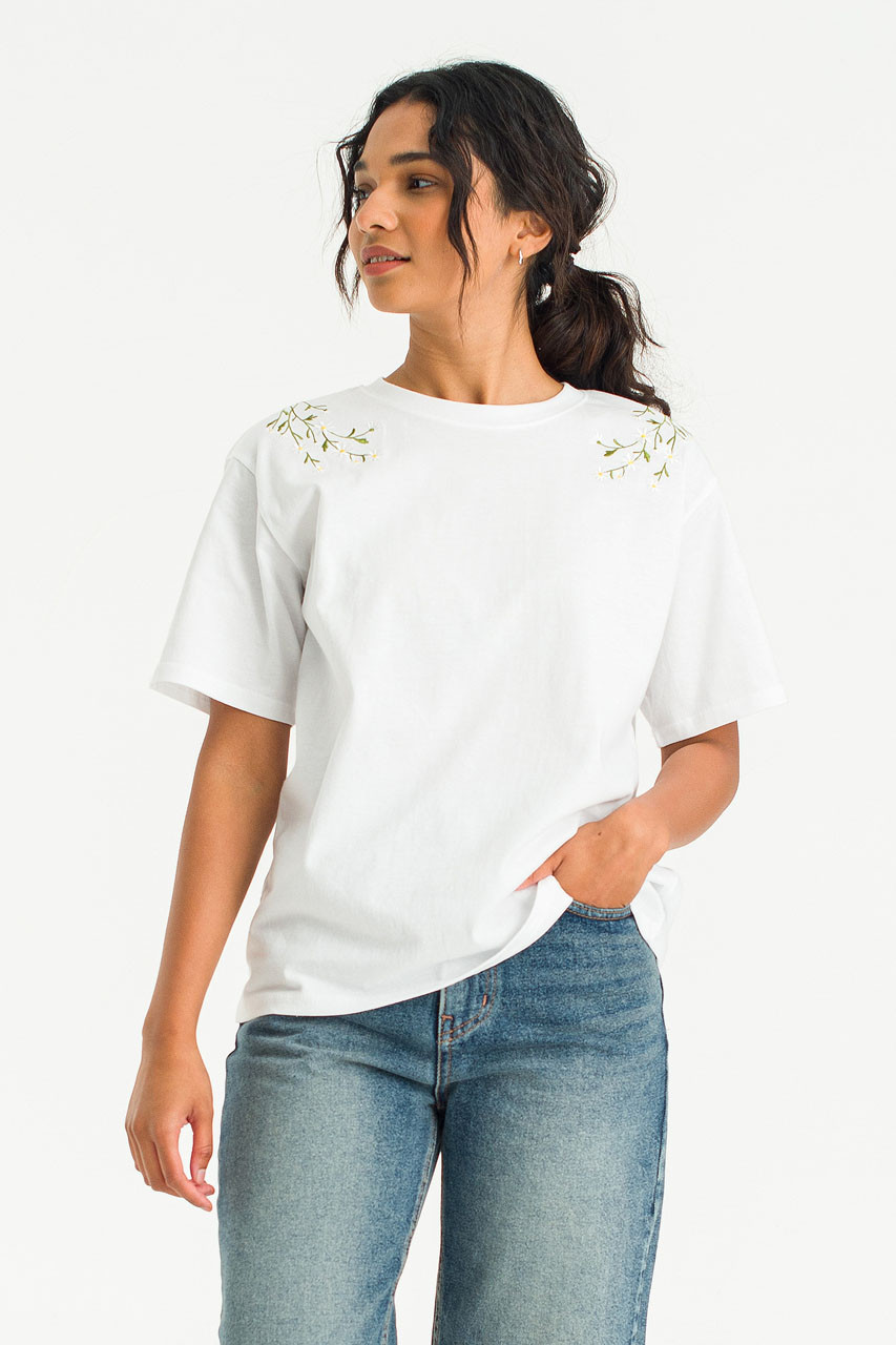 Daisy Embroidered Tee, White