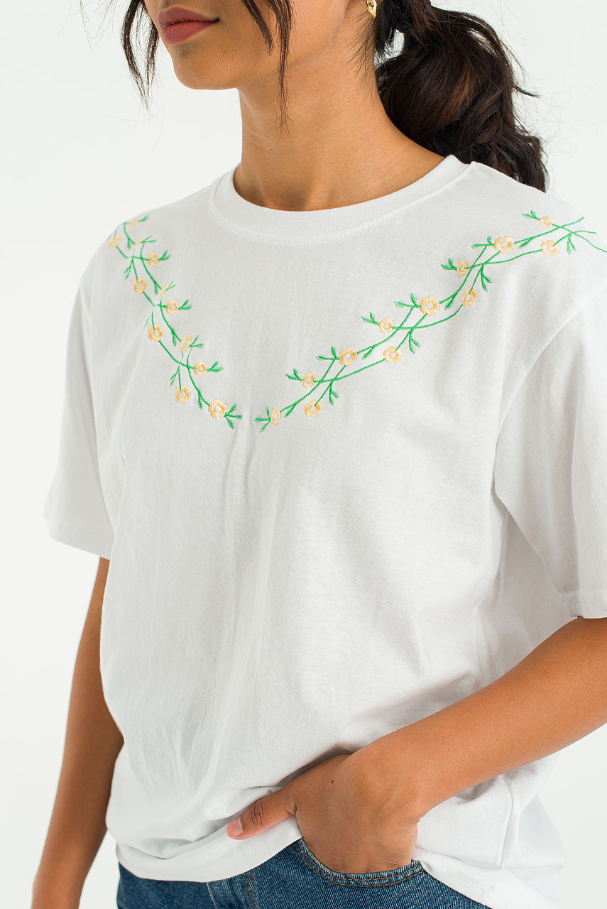 Freesia Vine Embroidery Tee, Ivory