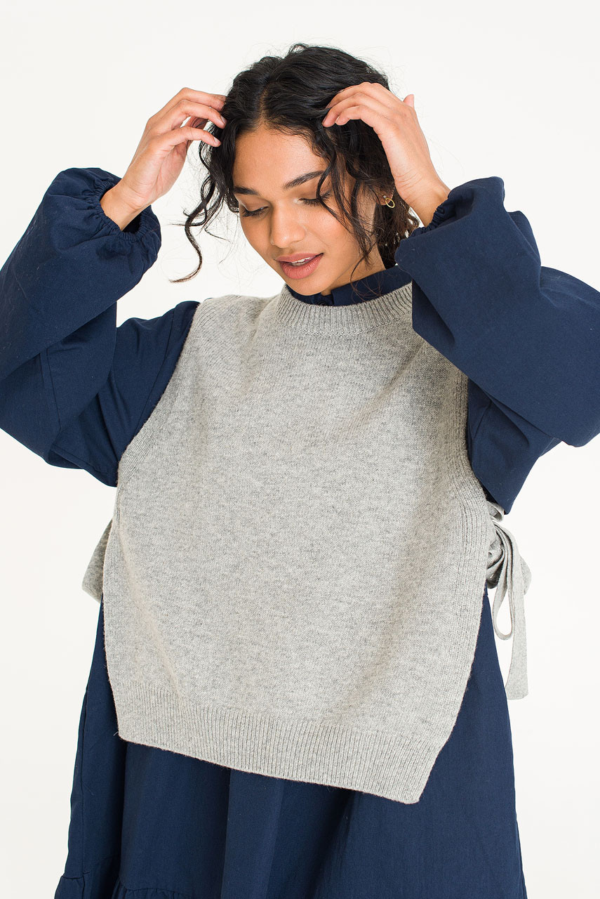Side Ribbon Vest, Grey
