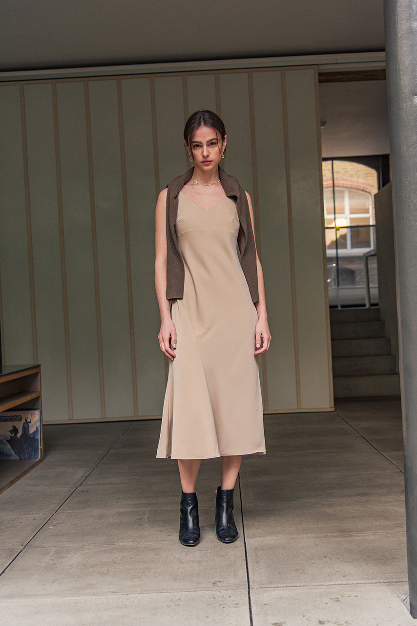 Laura Satin Sleeveless Dress, Creambeige