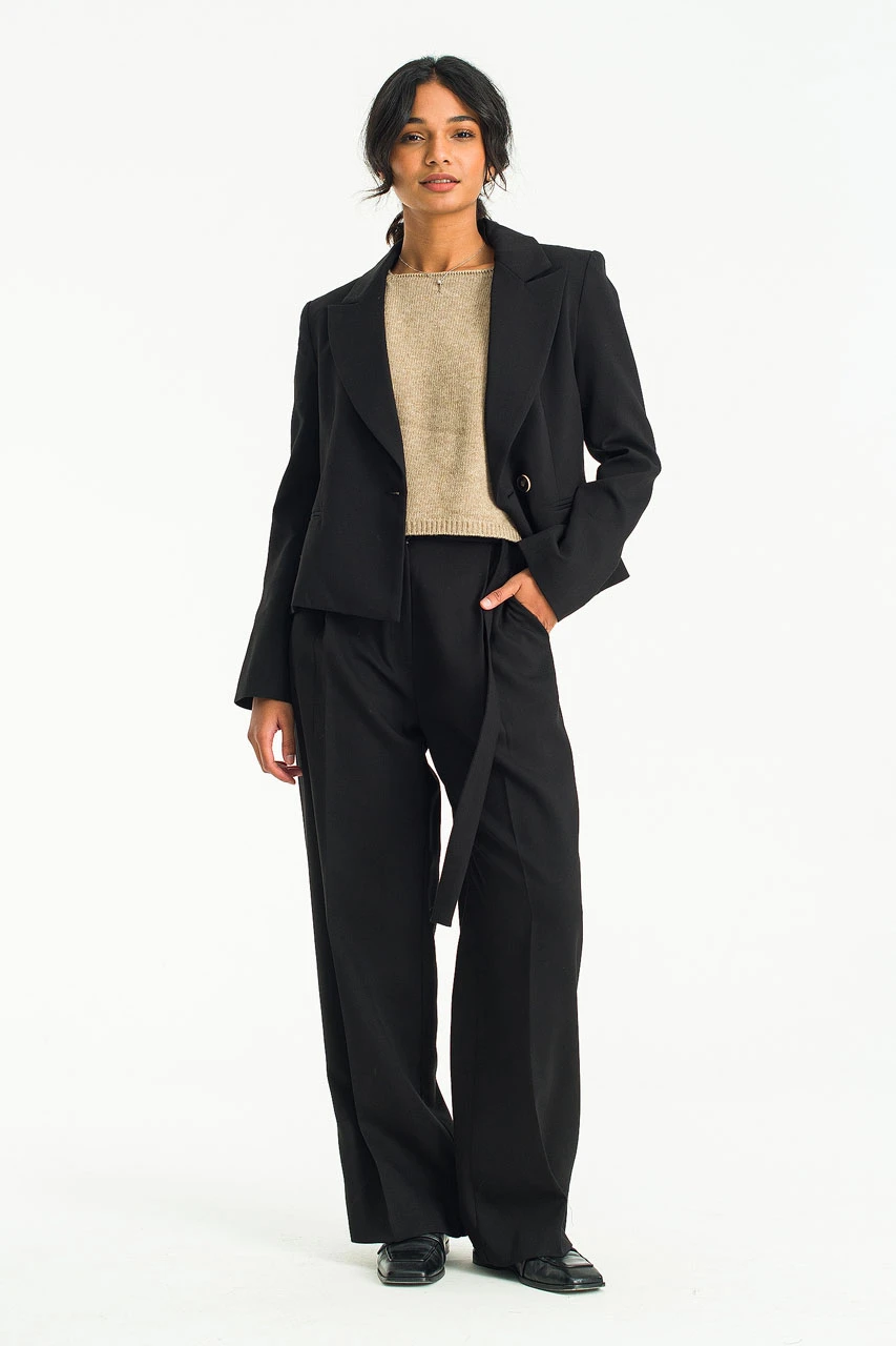 Mya Crop Jacket, Black