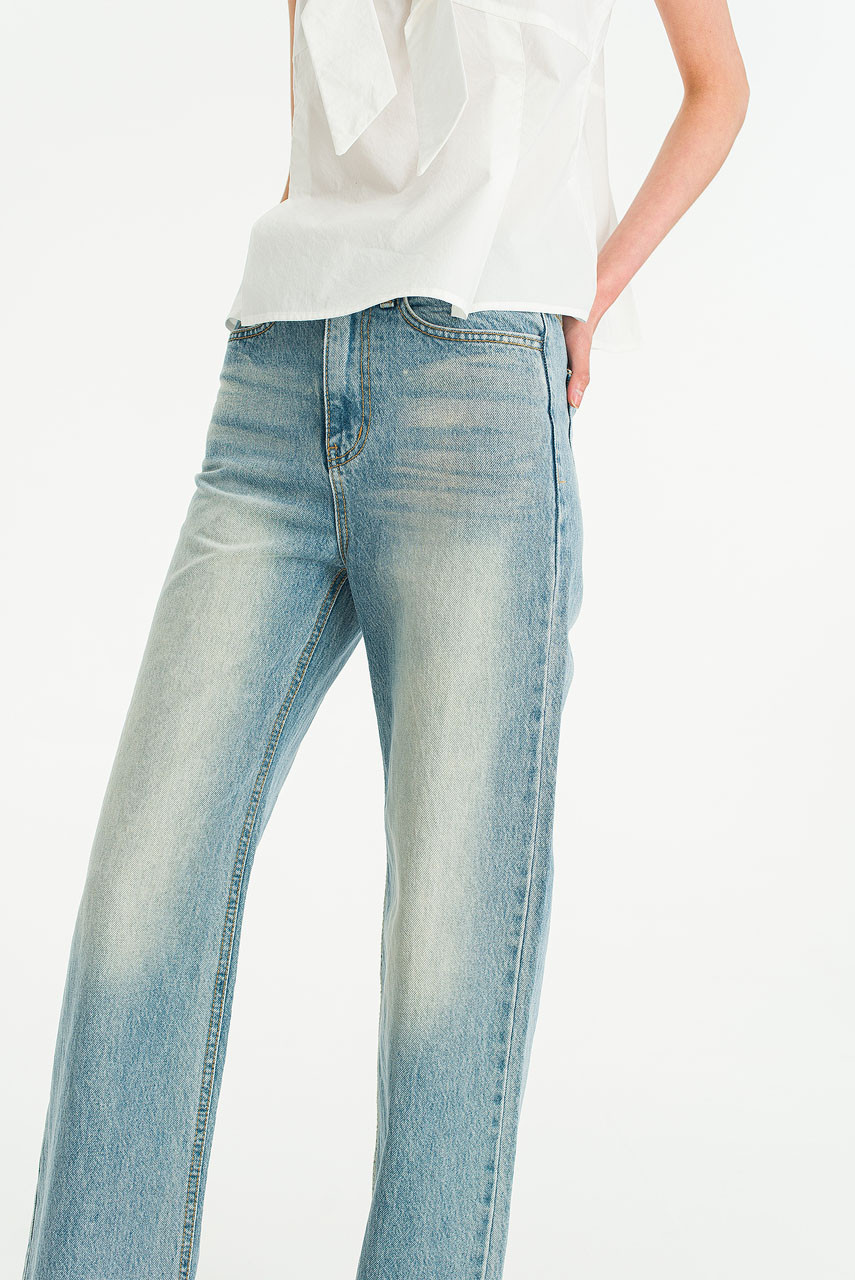 Yoa Light Washed Jean, Blue