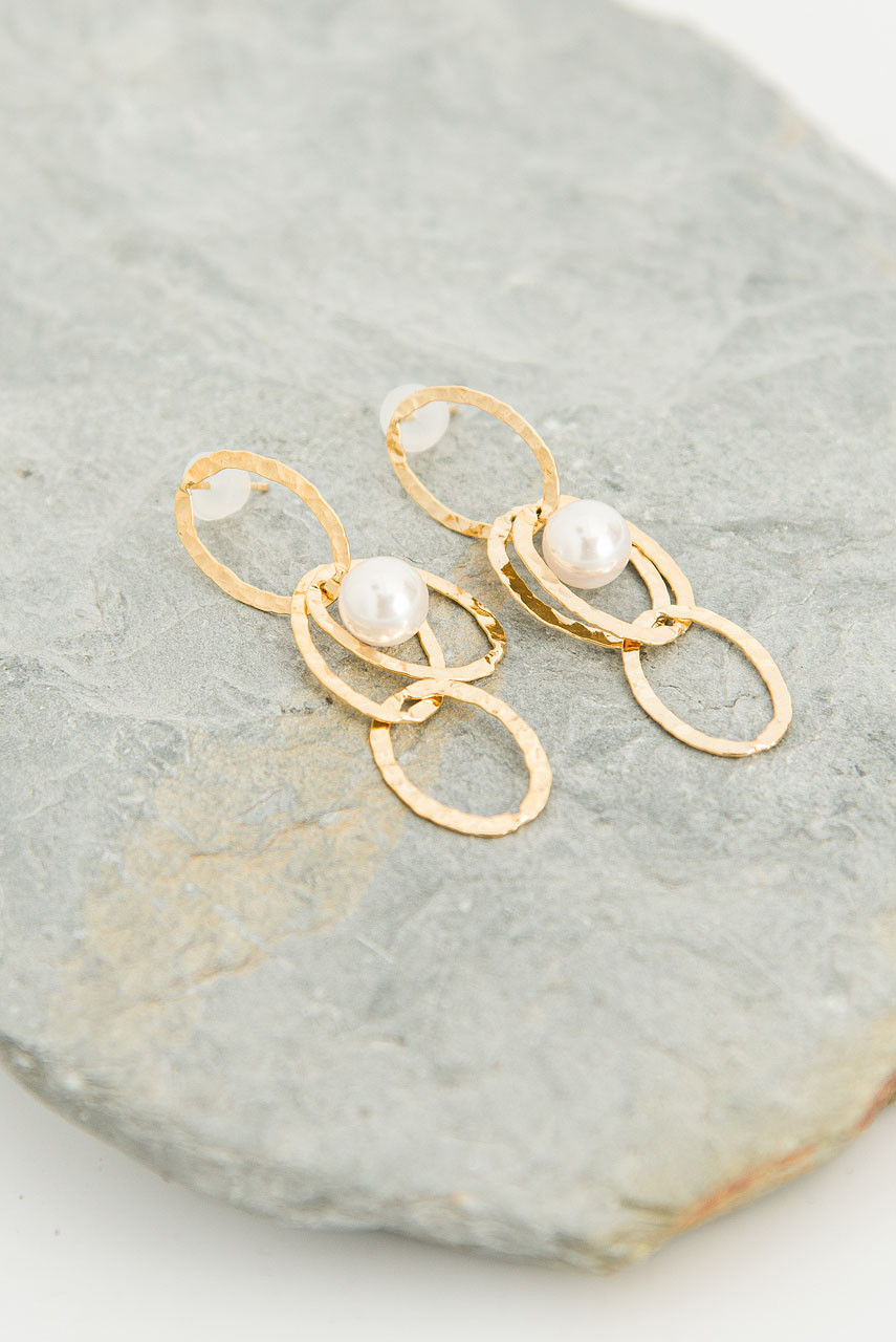 Giselle Pearl Point Earrings, Gold