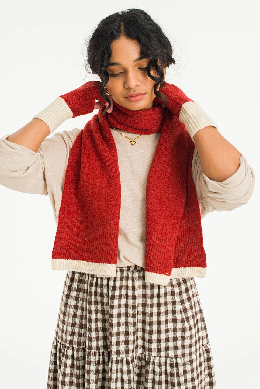 Combi Colour Scarf & Arm Warmer, Red