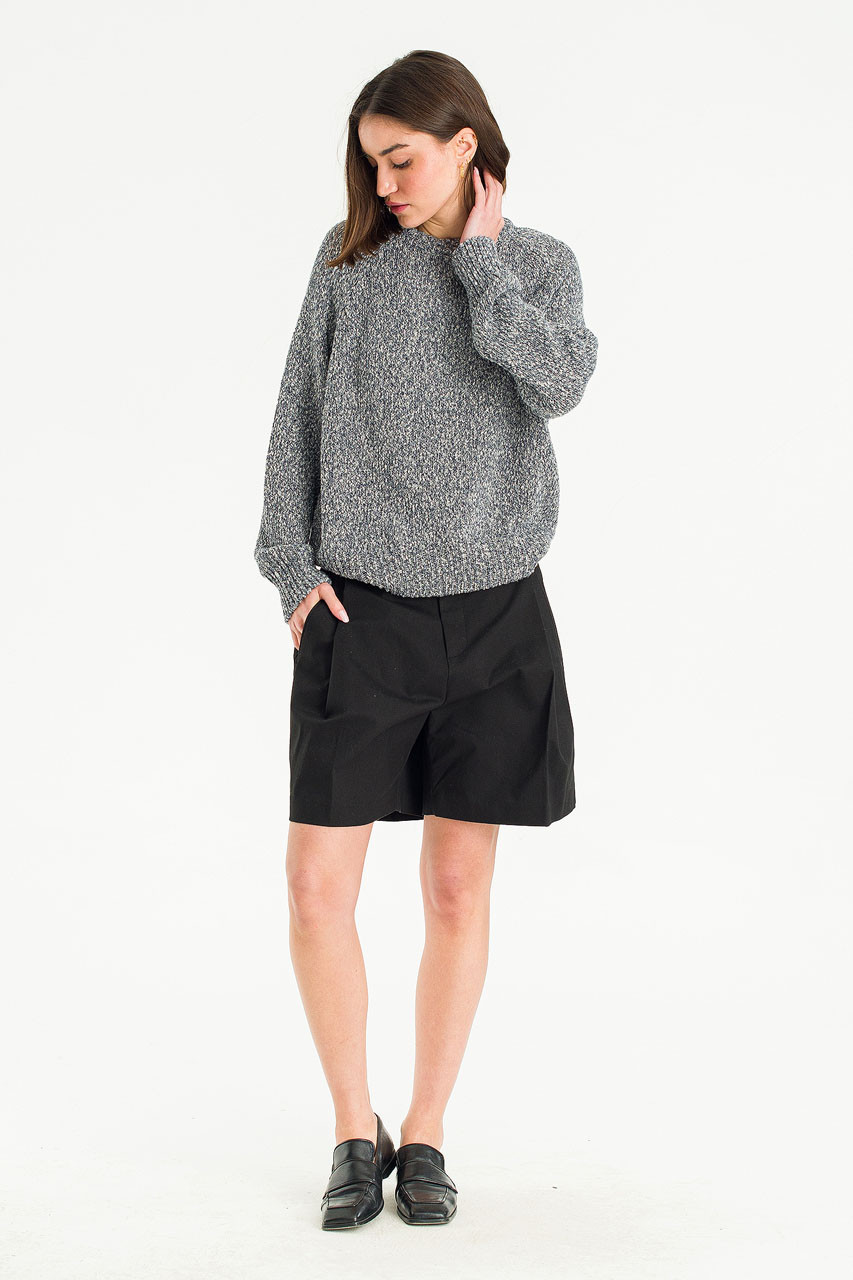 Hina Pintuck Shorts, Black