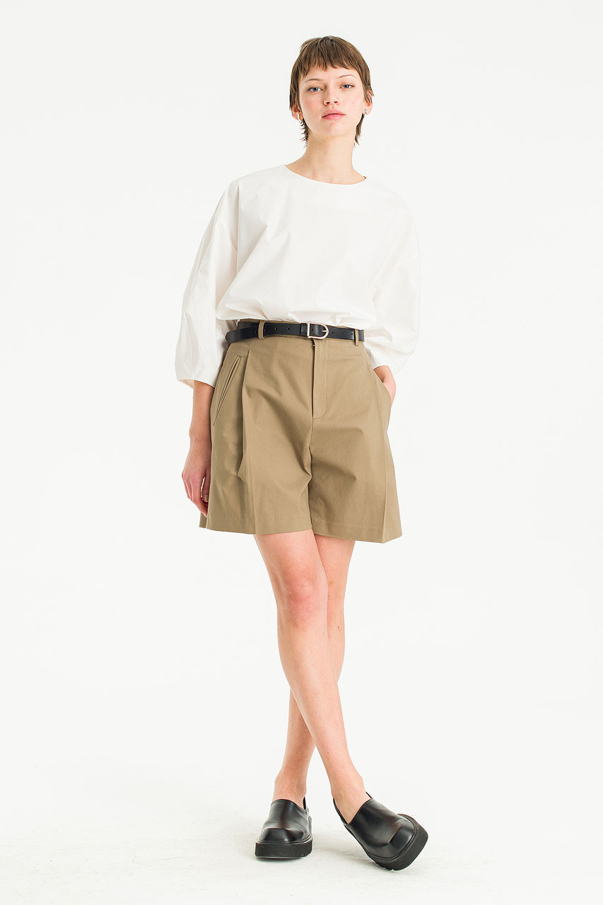Hina Pintuck Shorts, Dark Beige