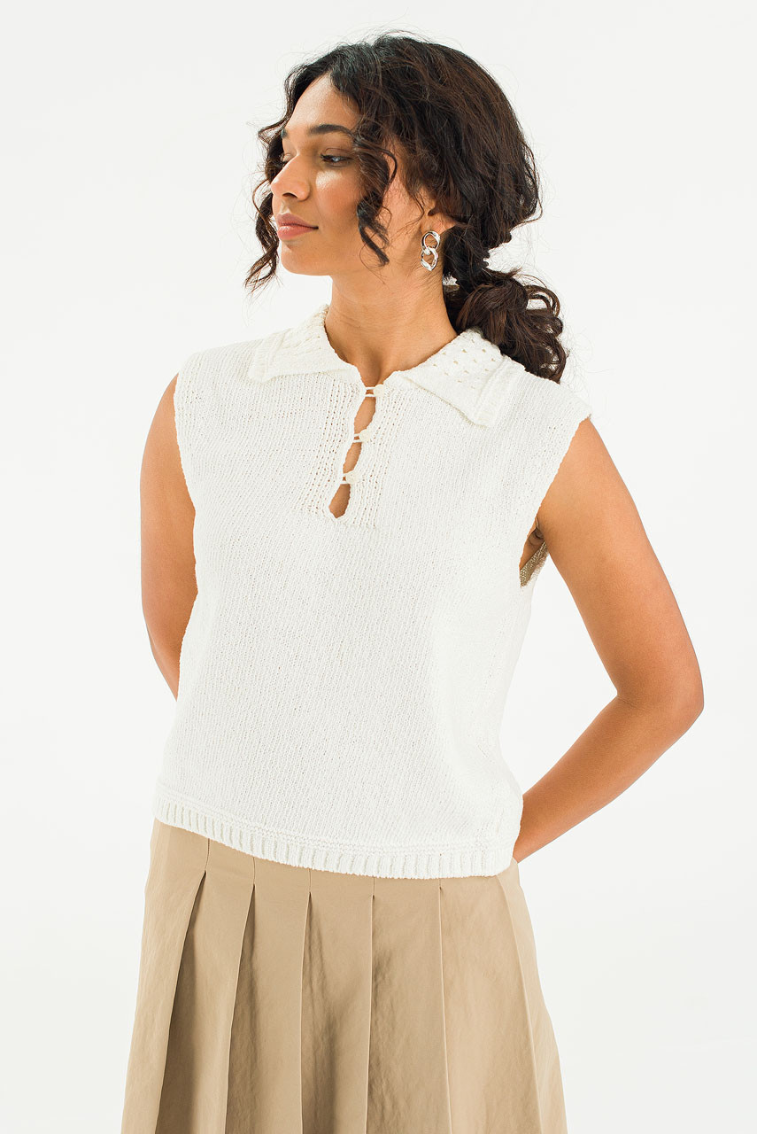 Bou Vest, Ivory