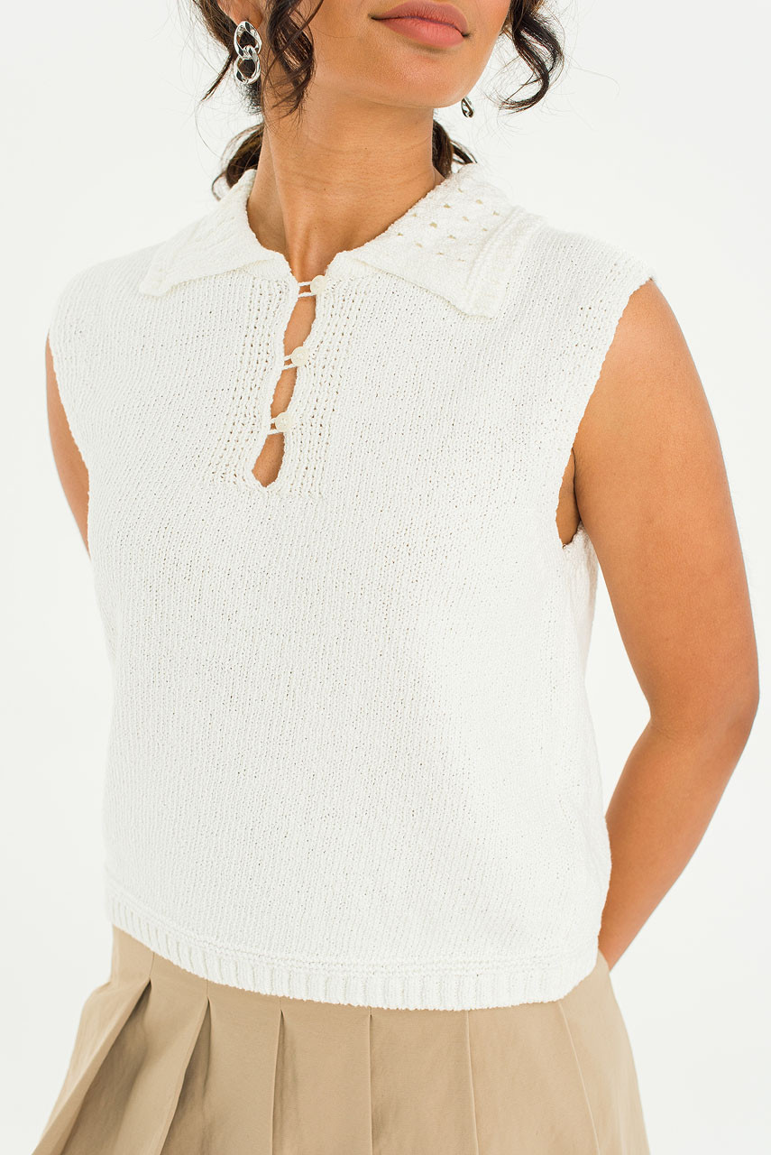 Bou Vest, Ivory