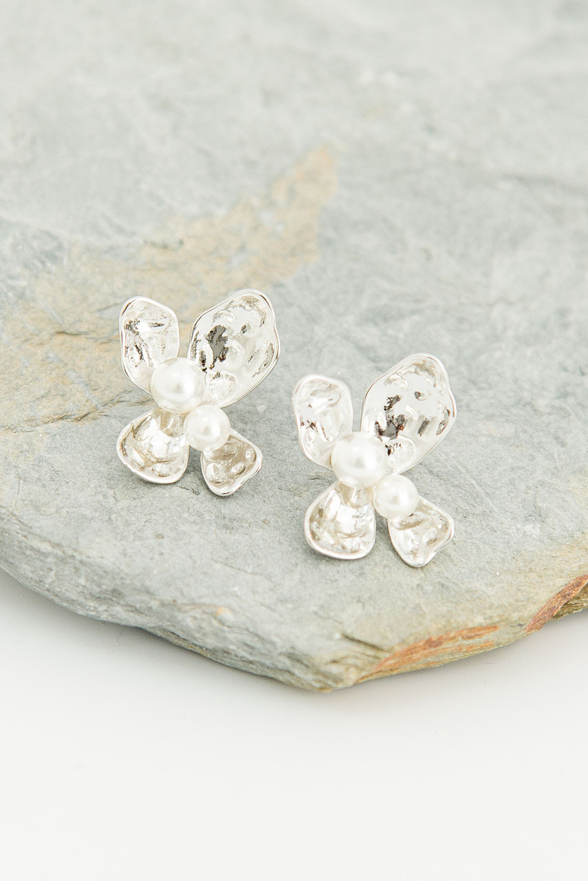 Nabi Pearl Studs, Silver