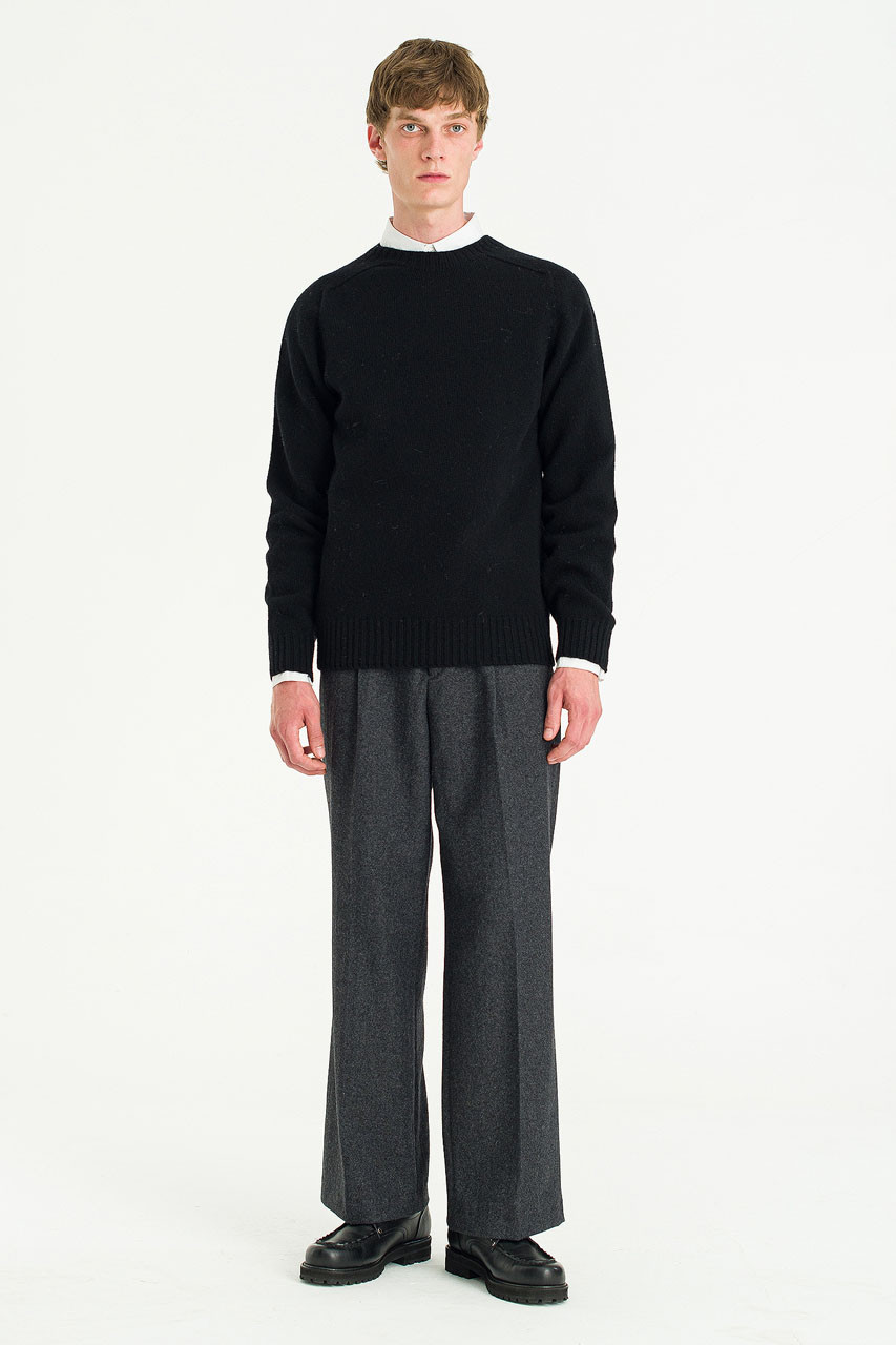 Menswear | Lochfield Wool Seamless Jumper, Black