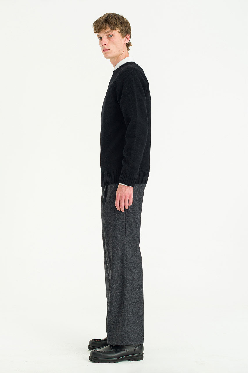 Menswear | Lochfield Wool Seamless Jumper, Black