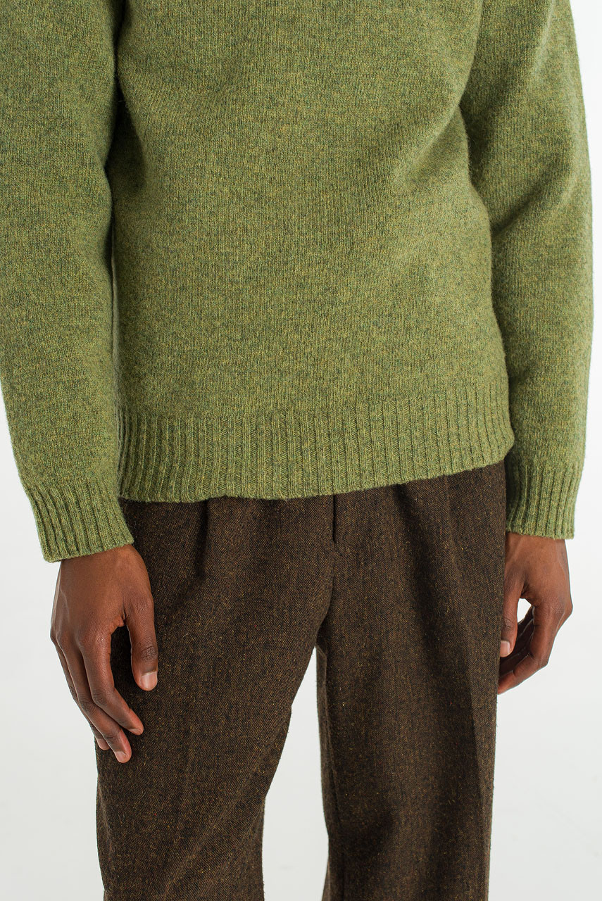 Menswear | Lochfield Wool Seamless Jumper, Olive Green
