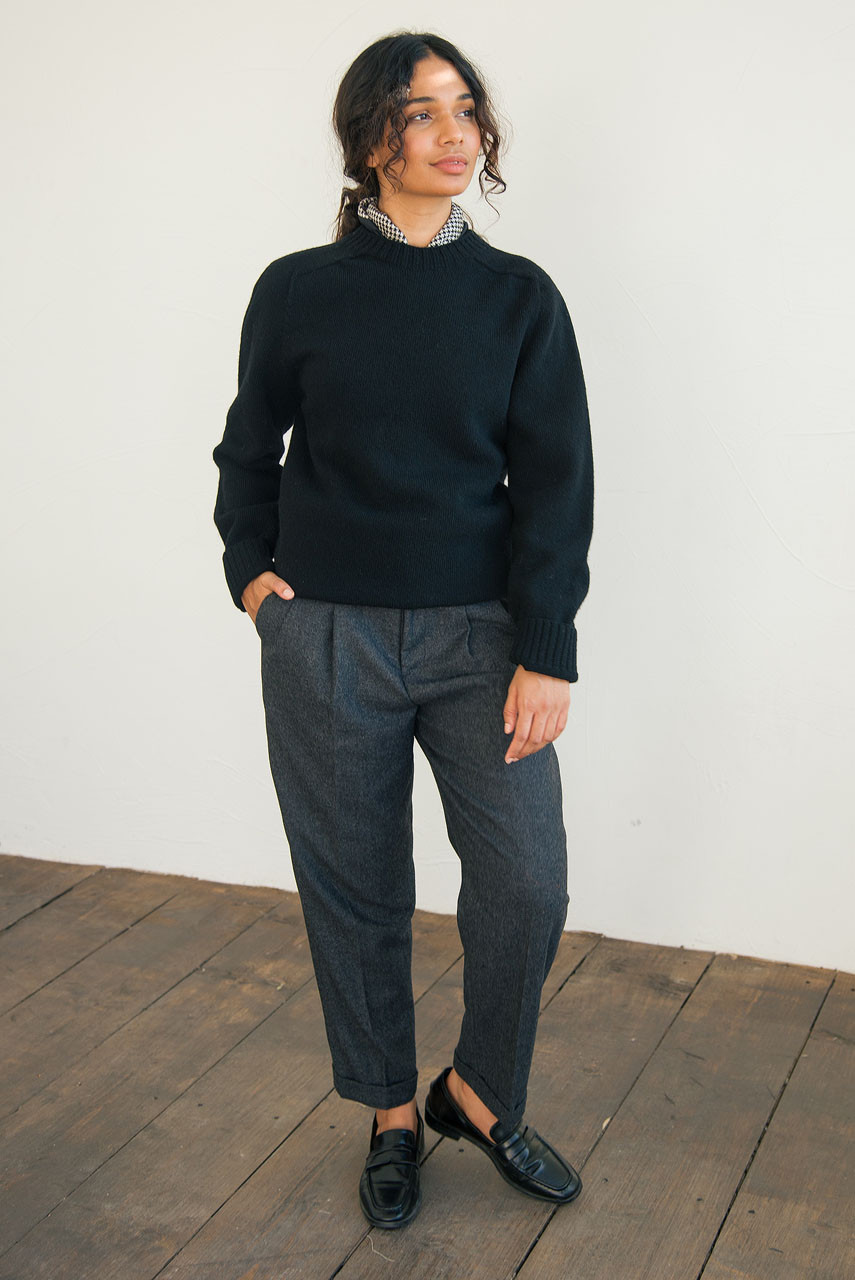 Lochfield Wool Seamless Jumper, Black