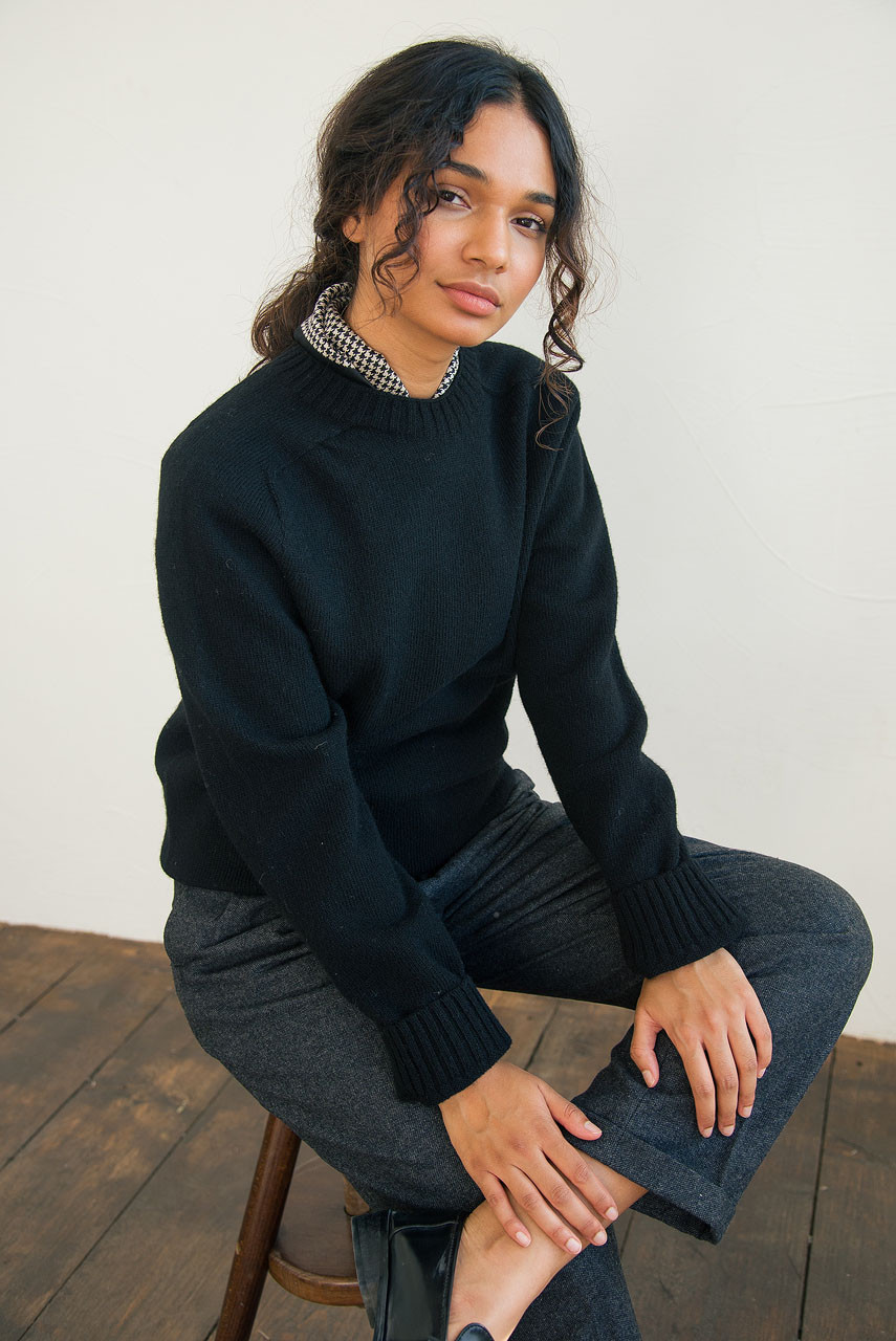 Lochfield Wool Seamless Jumper, Black