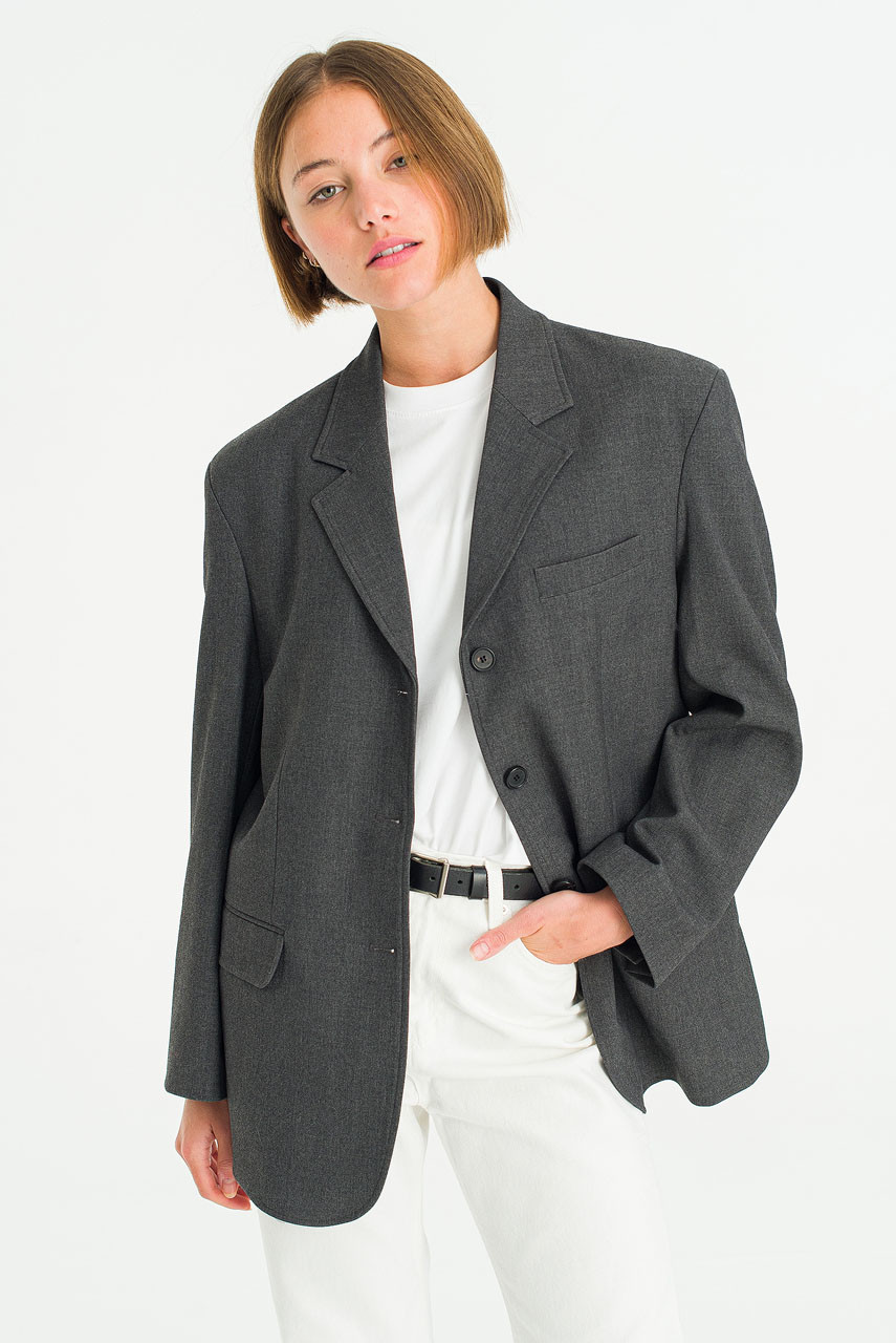Refined Three Buttons Blazer, Charcoal