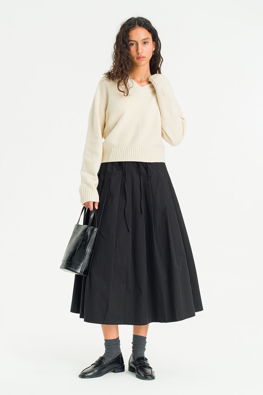 Fine Seamless V Neck  Neck Jumper, Oat