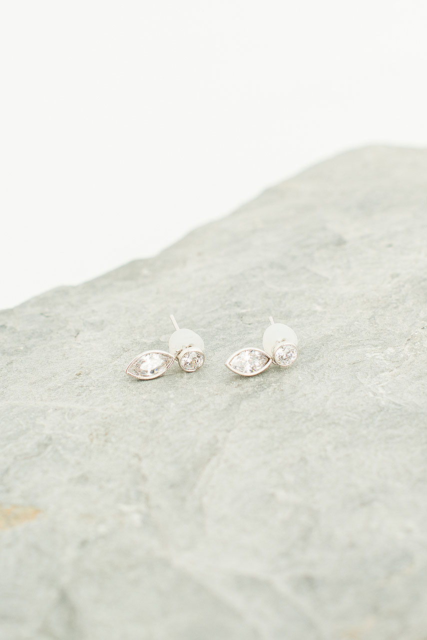 Suiteki Earrings, Silver