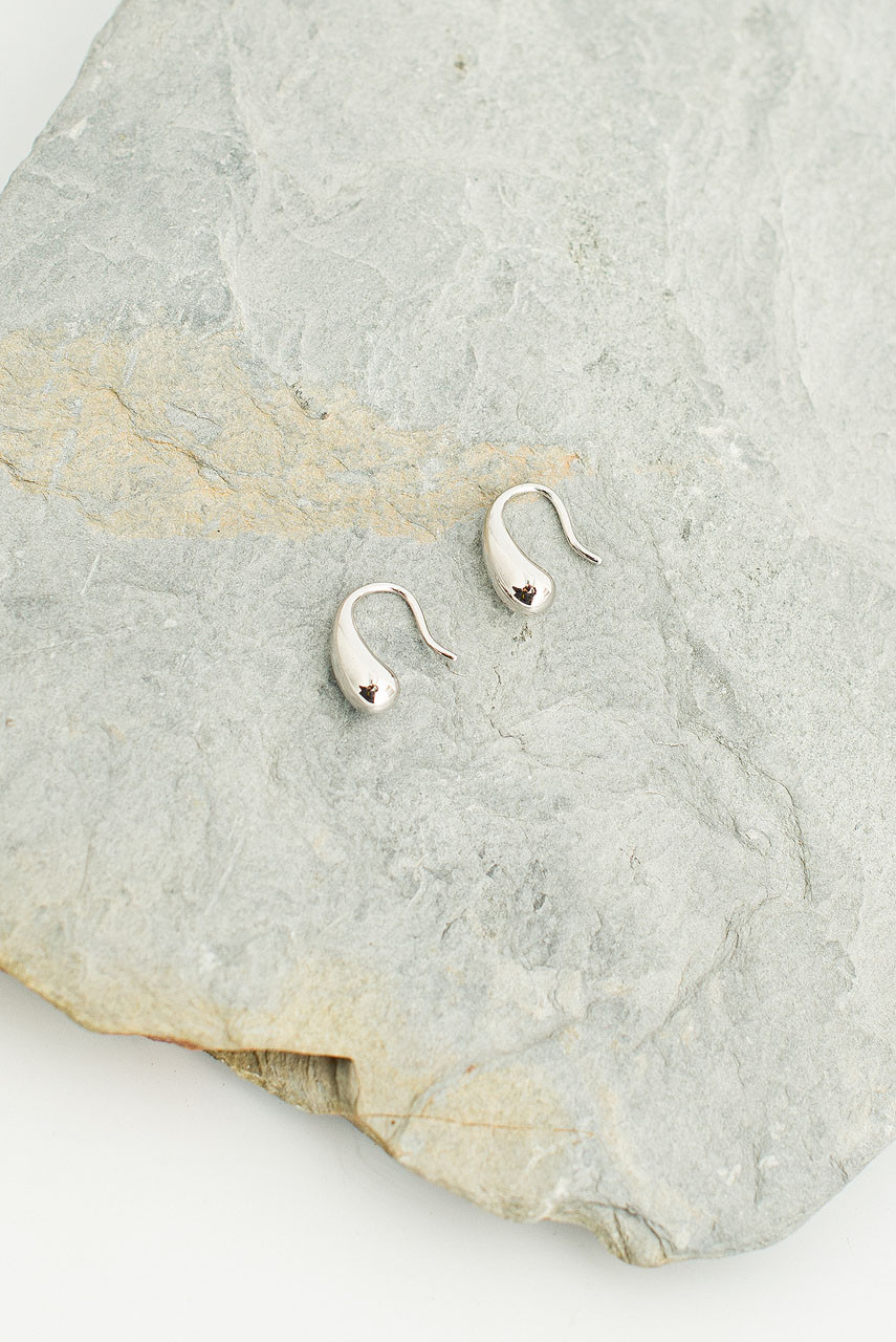 Yumi Crystal Earrings, Silver