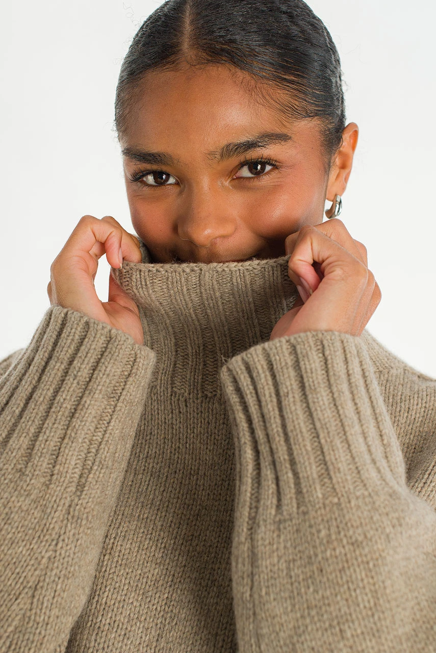 Loose Fit Soft Knit, Wood