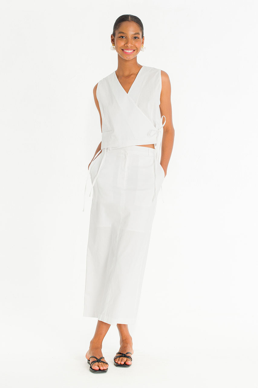 Lucy Vest, Ivory