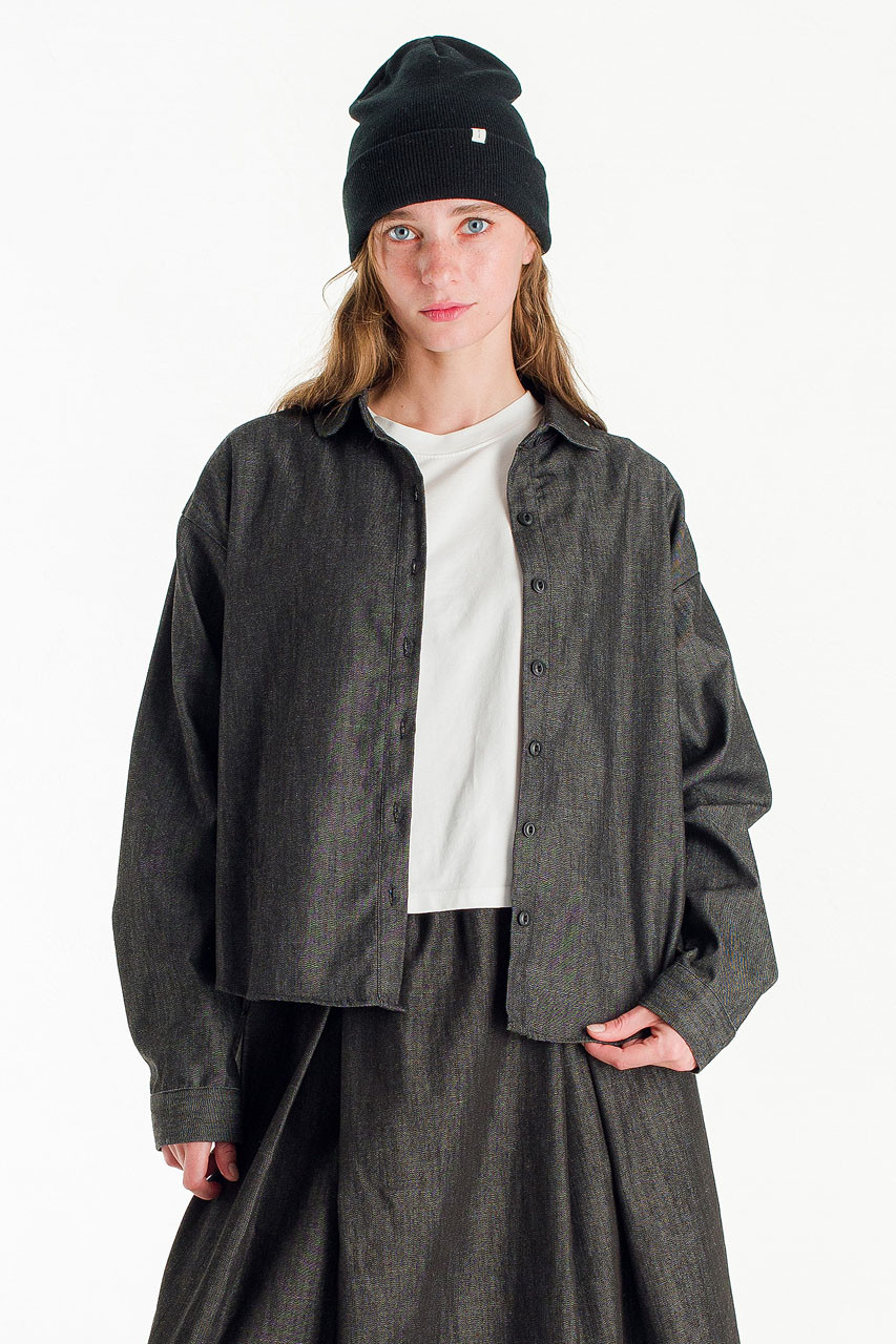 Yoko Peterpan Collar Shirt, Black