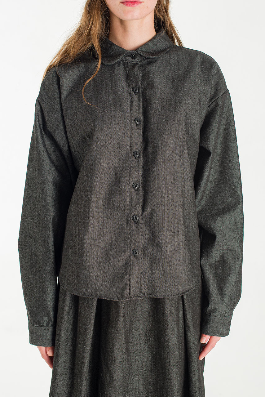 Yoko Peterpan Collar Shirt, Black
