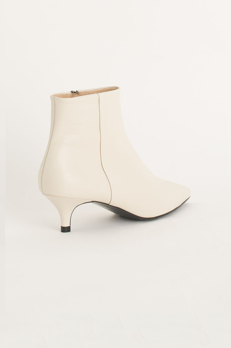 Kitten Heel Boots, Ivory