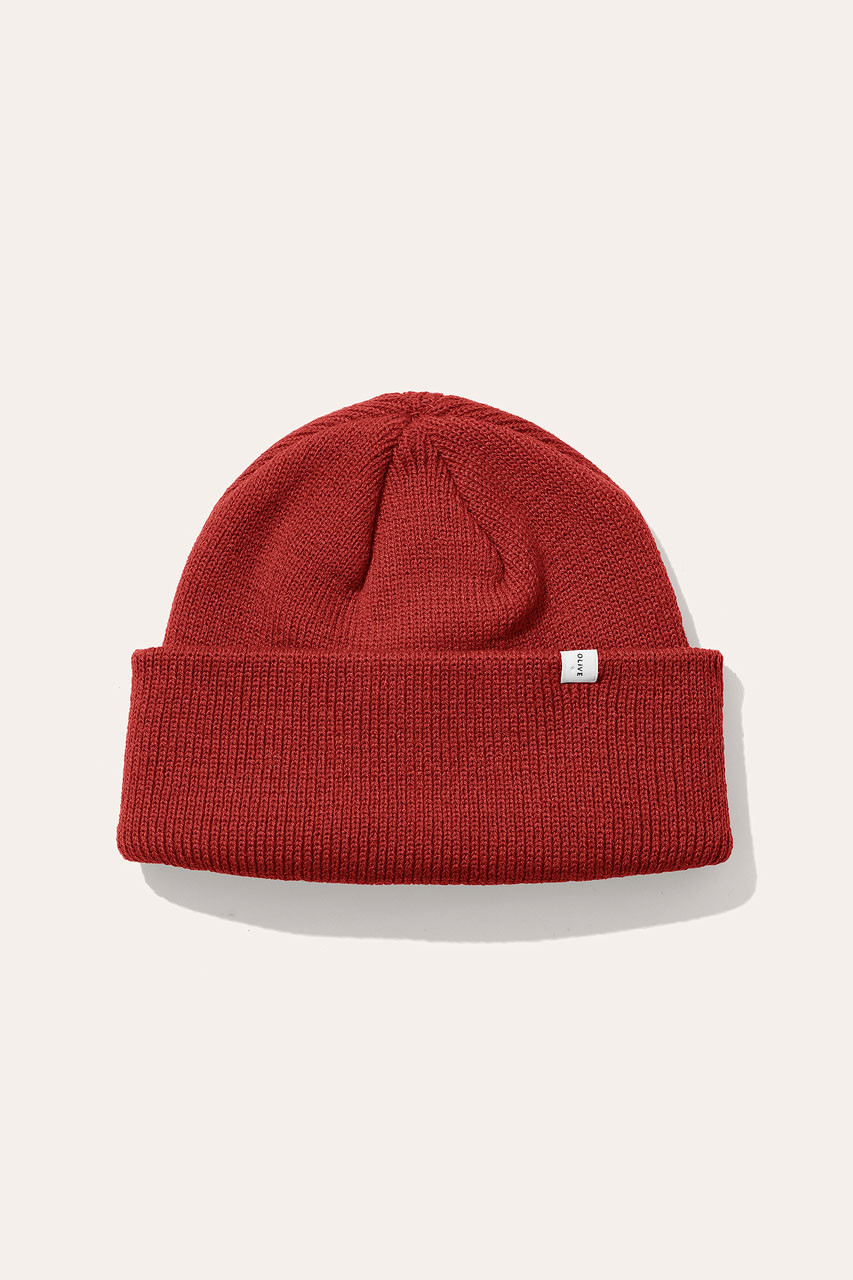 19  Simple Beanie, Cinnabar