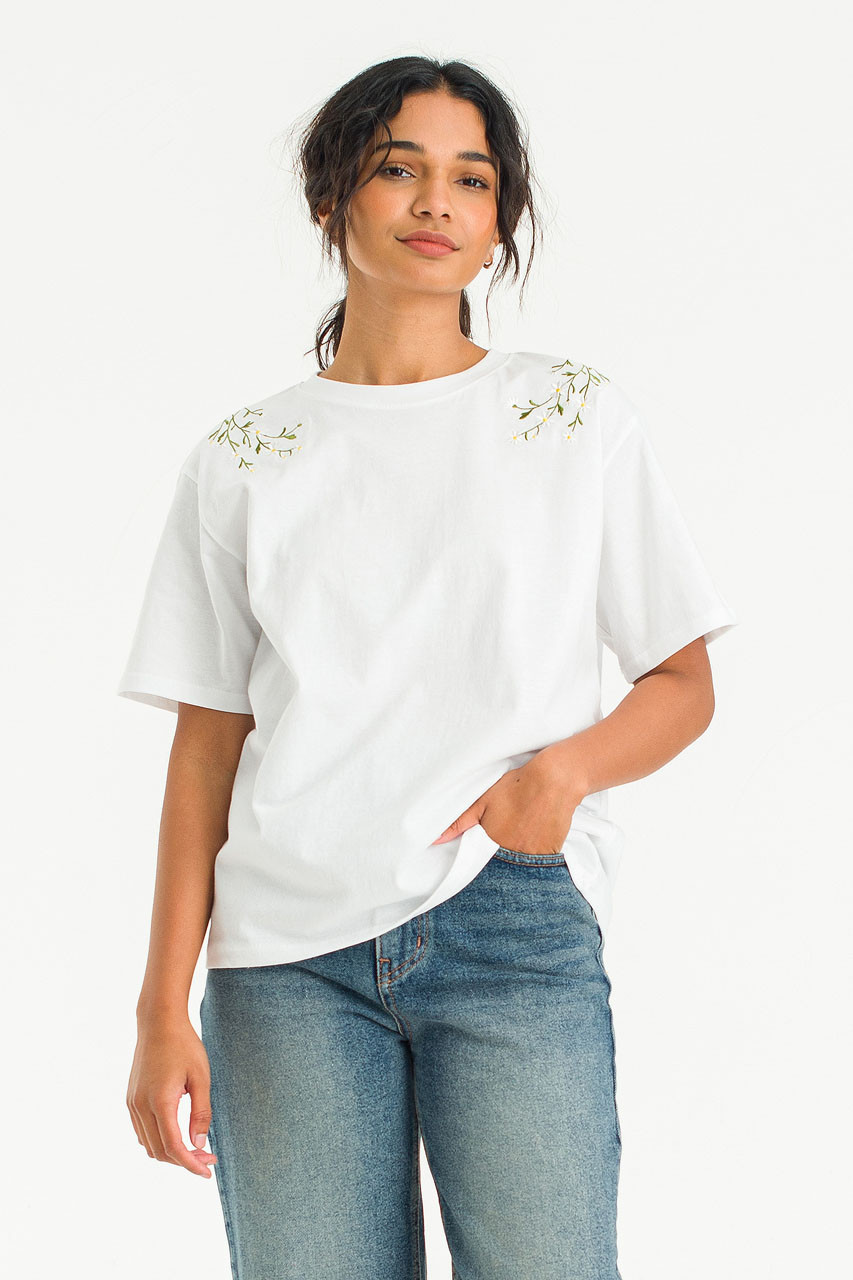 Daisy Embroidered Tee, White
