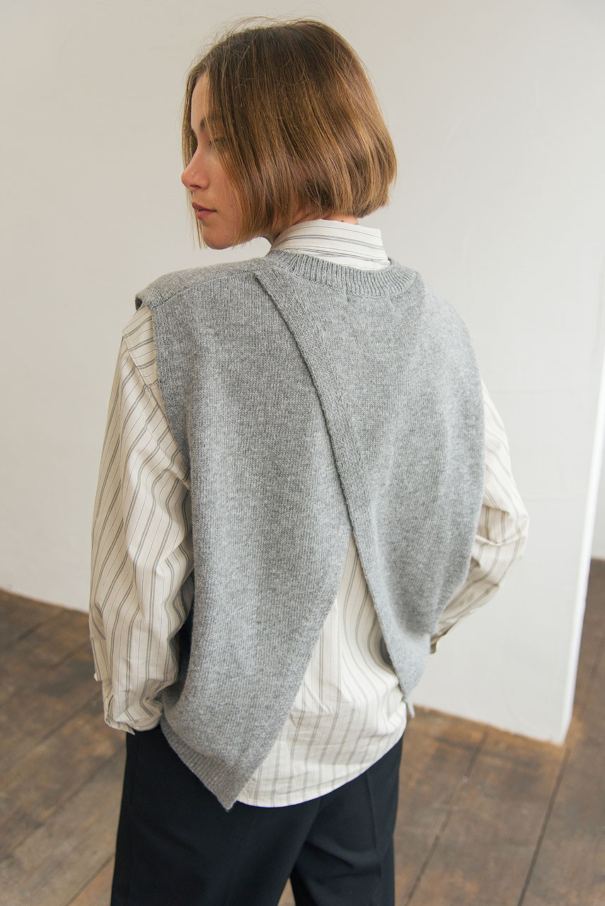 Leah Open Back Knit Vest, Grey