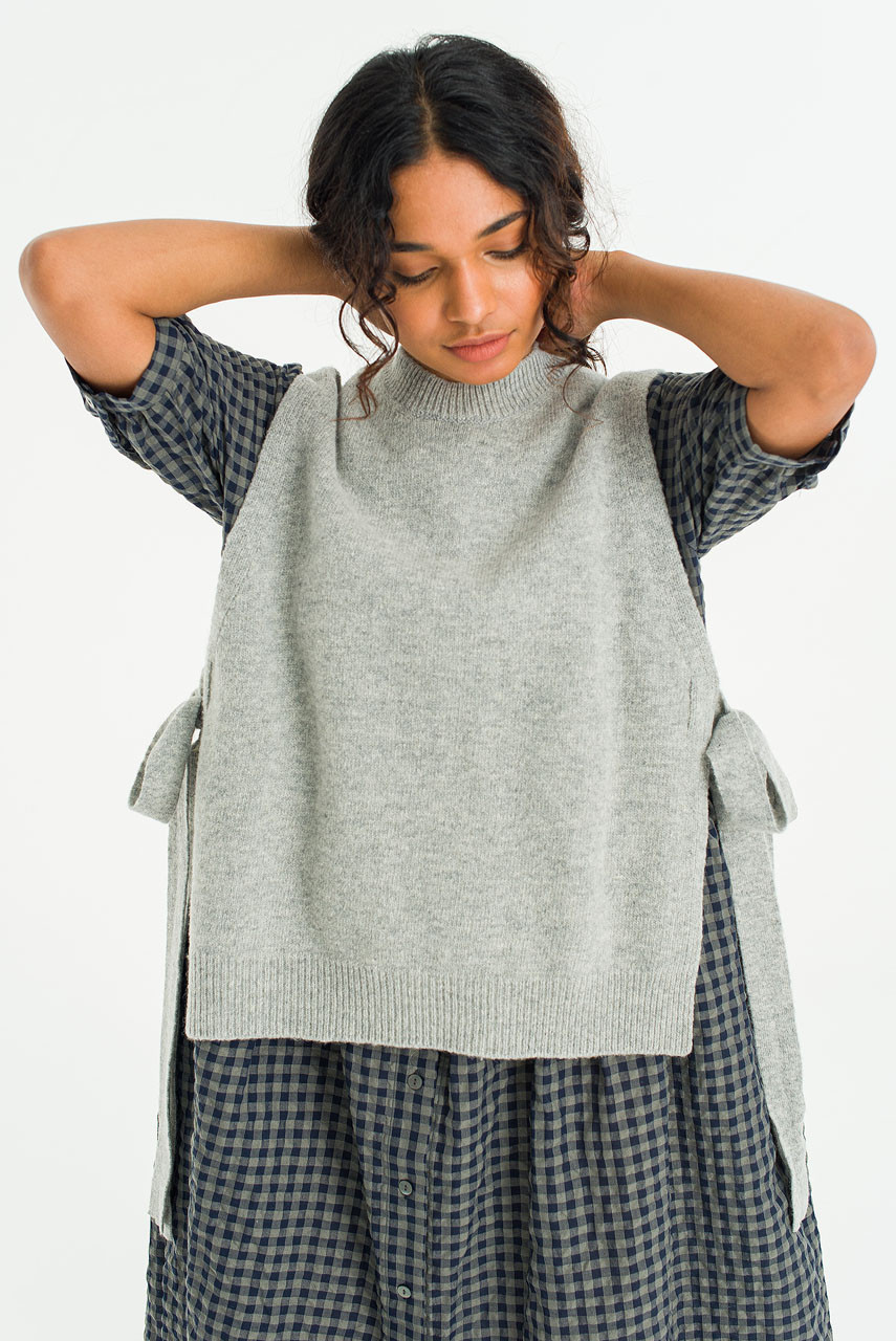 Side Ribbon Vest, Grey