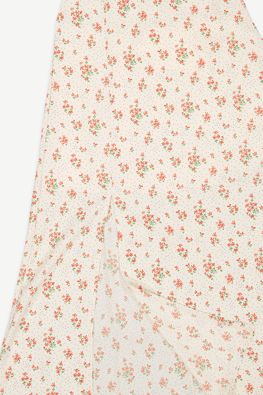 Hana Slit Flower Skirt, Ivory
