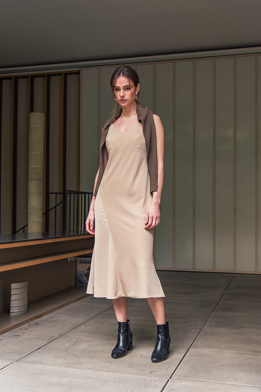 Laura Satin Sleeveless Dress, Creambeige