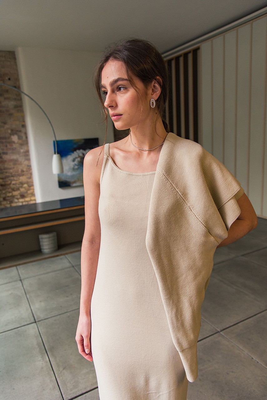 Ellie Overlapping Oval Earrings, Silver Plated