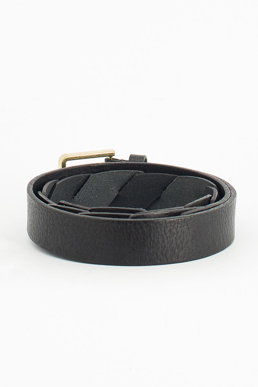 Stella Half Twist Belt, Black