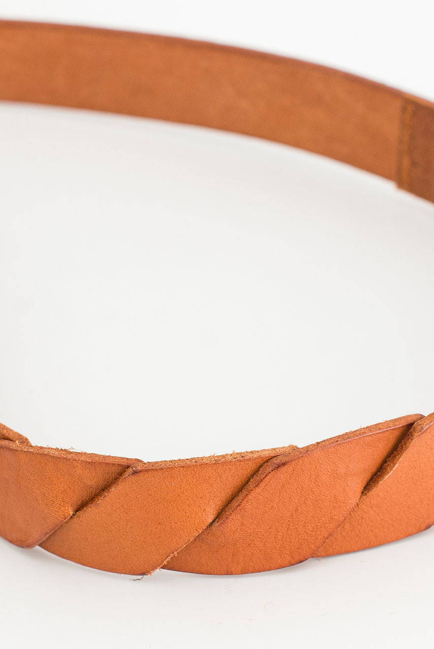 Stella Half Twist Belt, Tan
